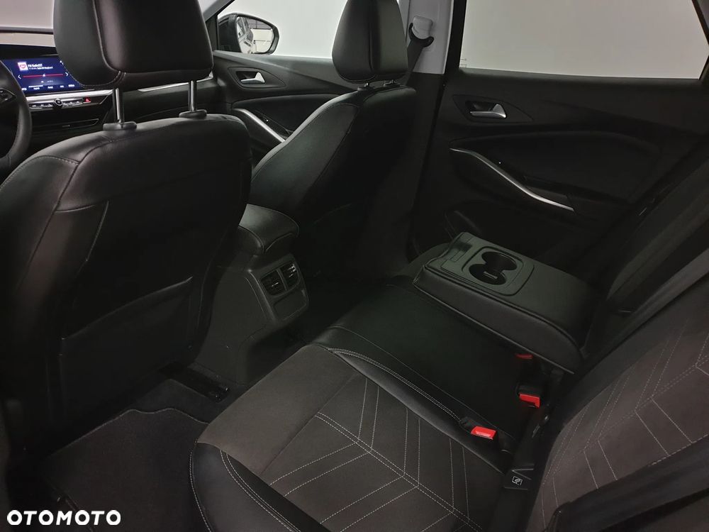 Opel Grandland 1.5 CDTI GS S&S - 27