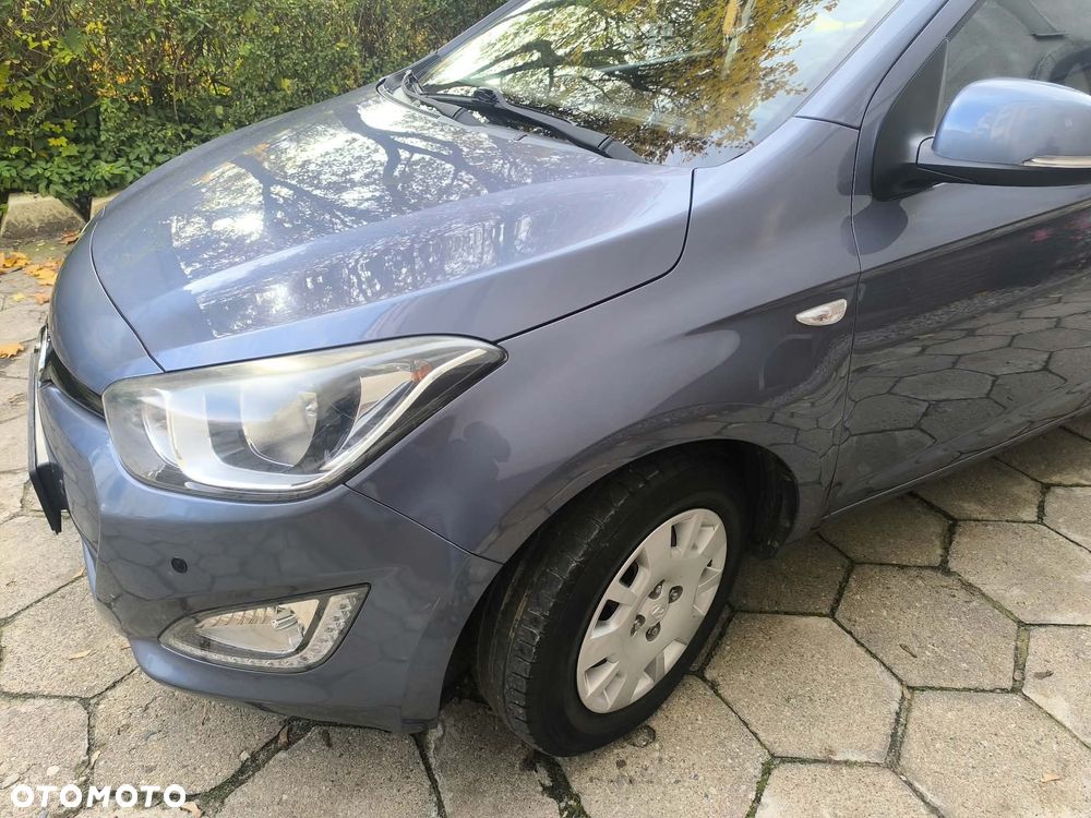 Hyundai i20 - 12