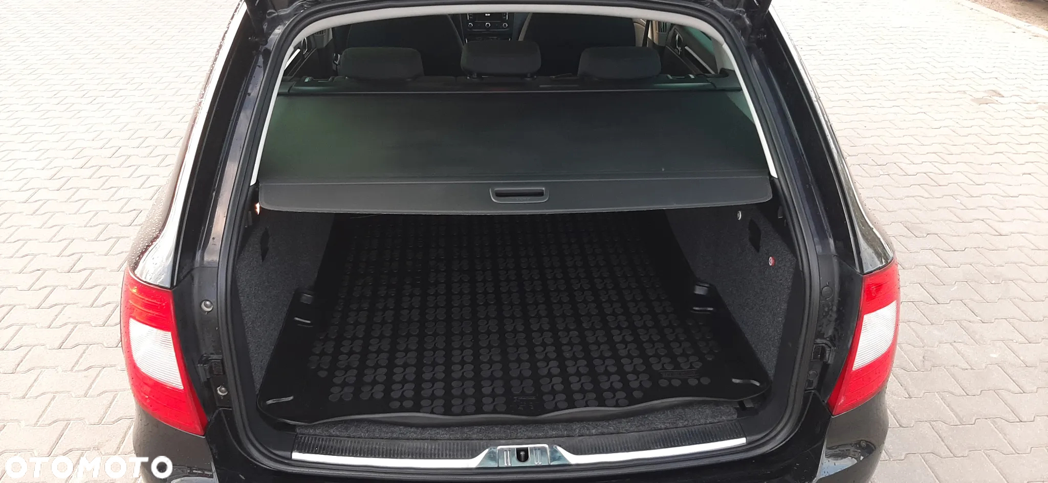 Skoda Superb 2.0 TDI Elegance - 10