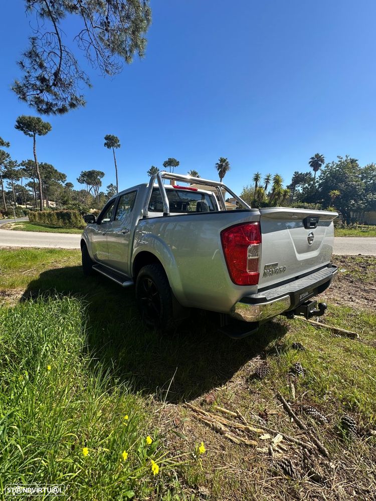 Nissan Navara 2.3 dCi CD 4WD Acenta - 4