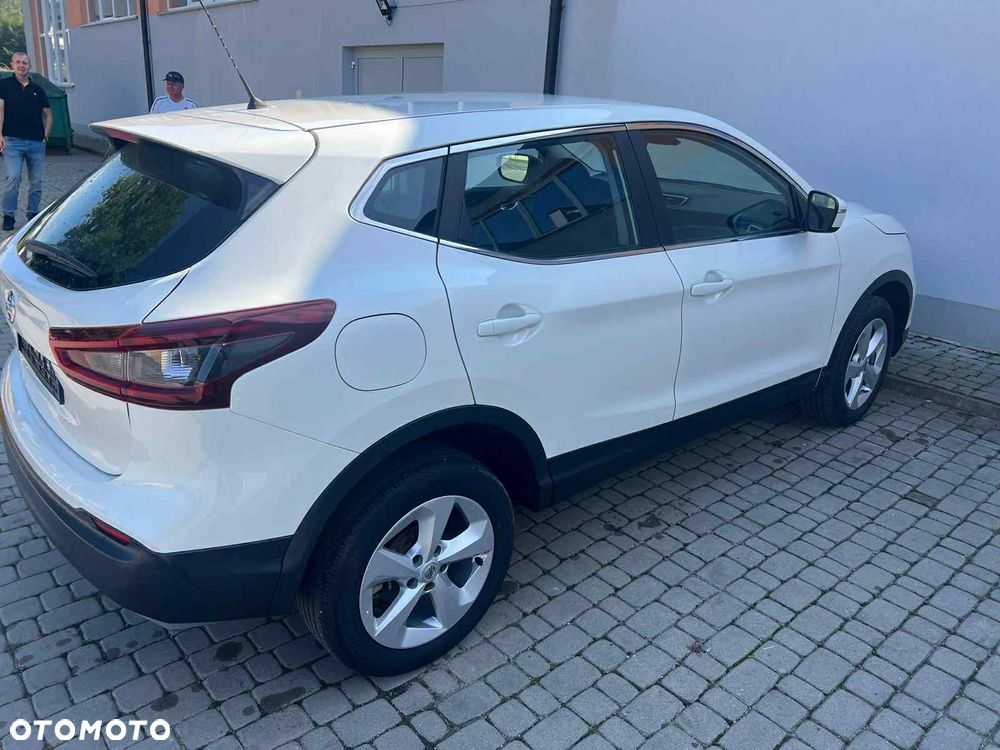 Nissan Qashqai 1.5 dCi N-WAY - 12