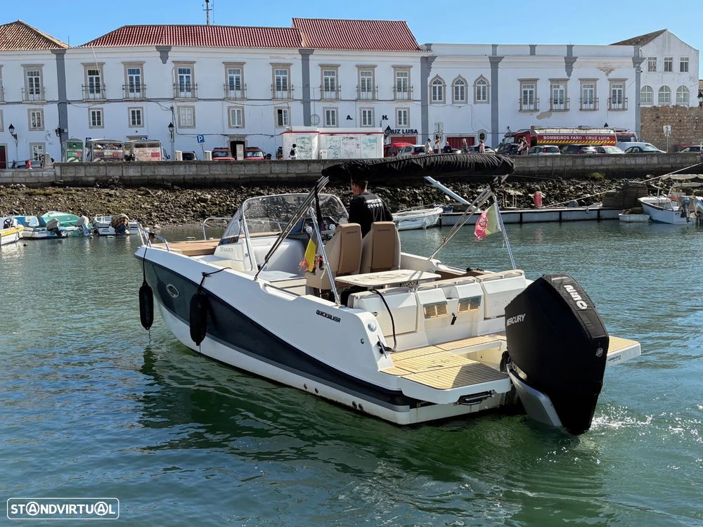 Quicksilver Activ 755 Sundeck - 10