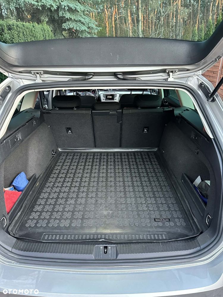 Volkswagen Passat 1.8 TSI BMT Comfortline - 7
