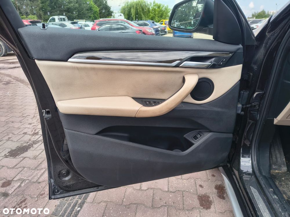 BMW X1 - 12
