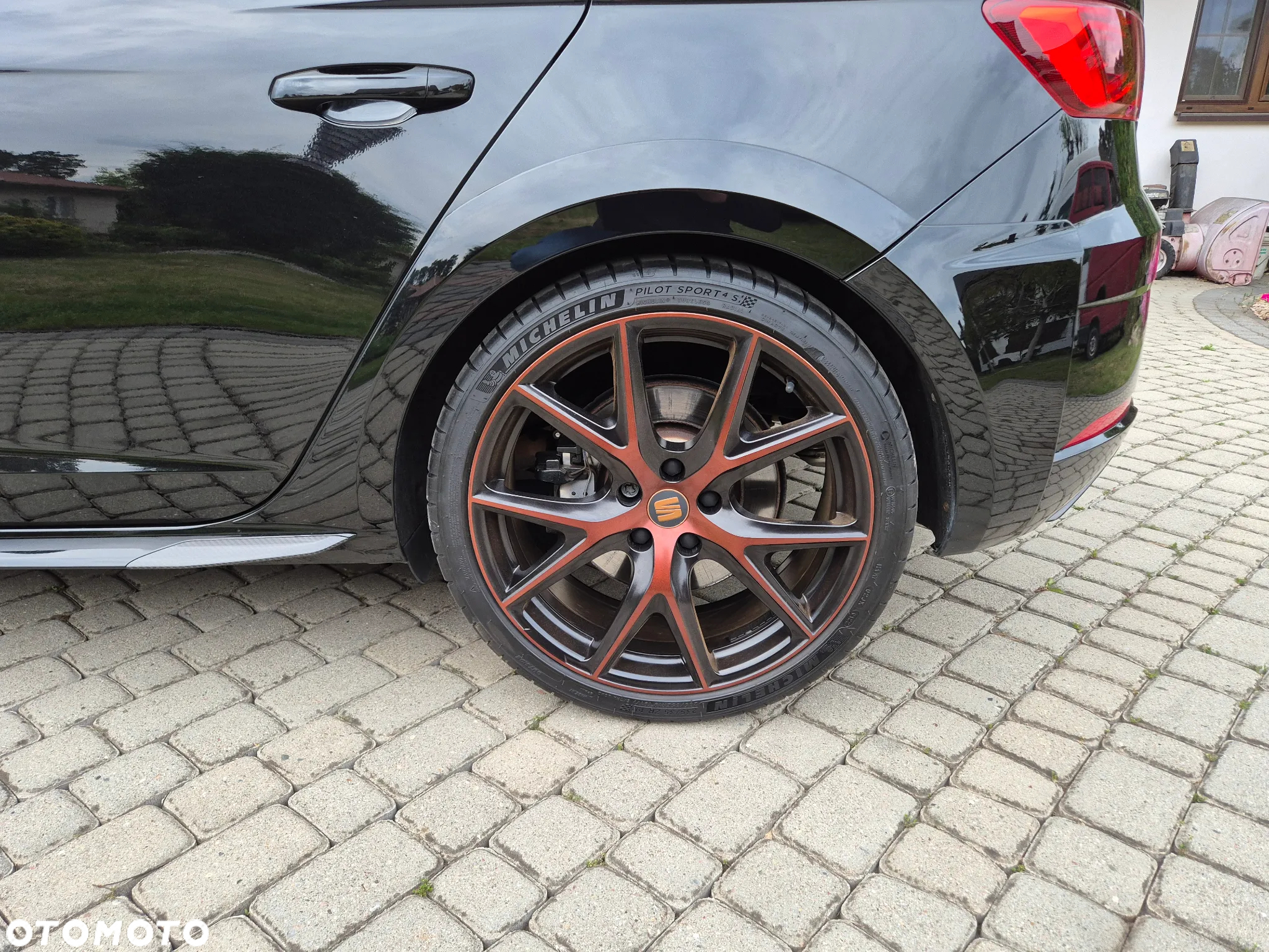 Seat Leon 2.0 TSI Cupra R DSG - 17