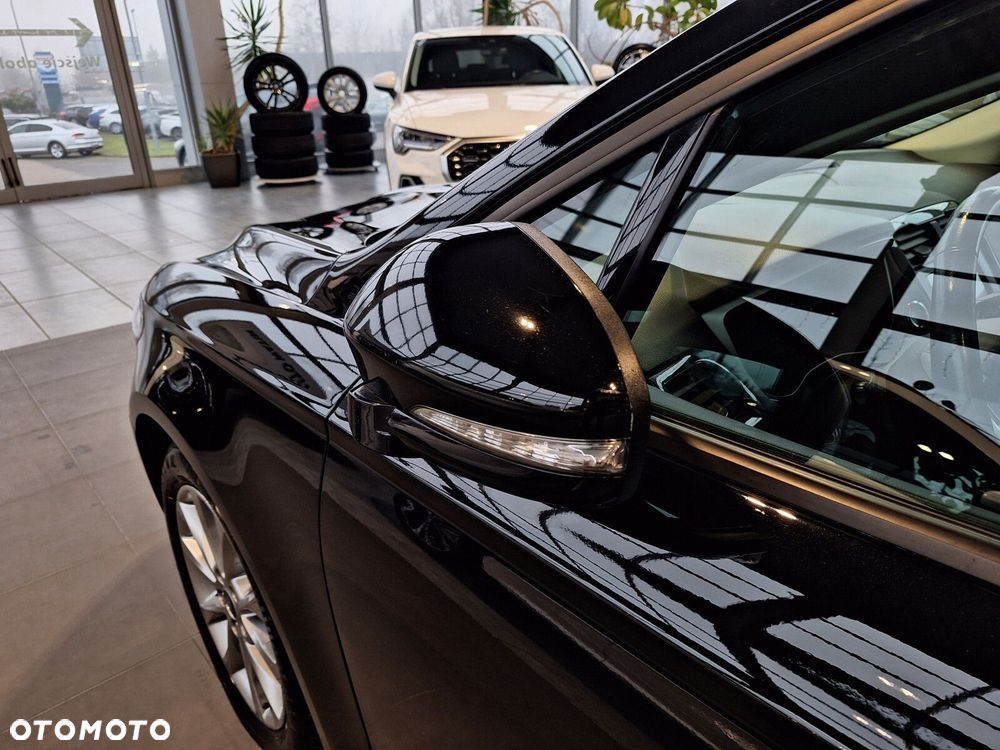 Ford Mondeo 2.0 EcoBlue Titanium - 11