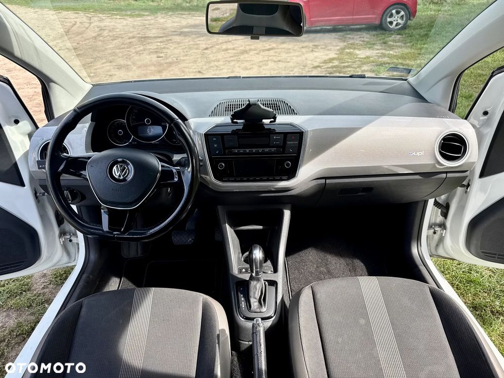 Volkswagen up! e-up - 22
