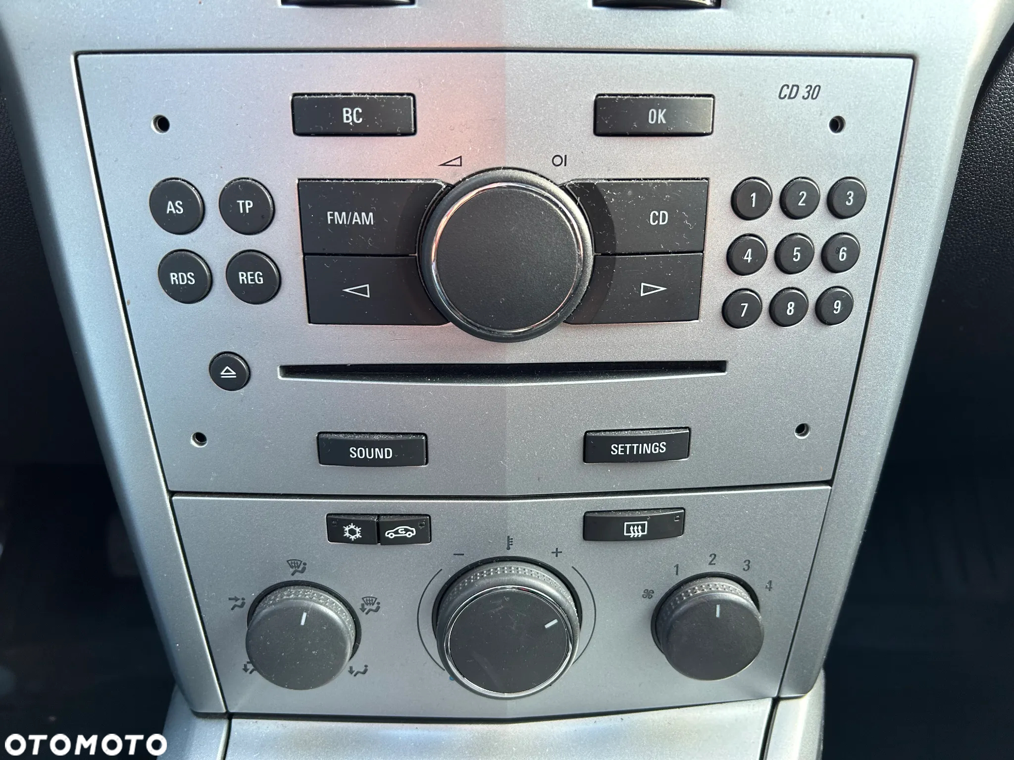 Opel Astra III 1.6 Enjoy - 9