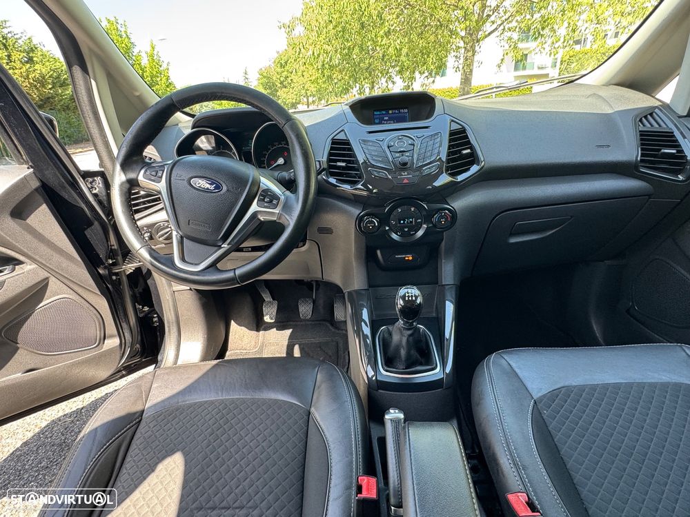 Ford EcoSport 1.5 TDCi Titanium - 11