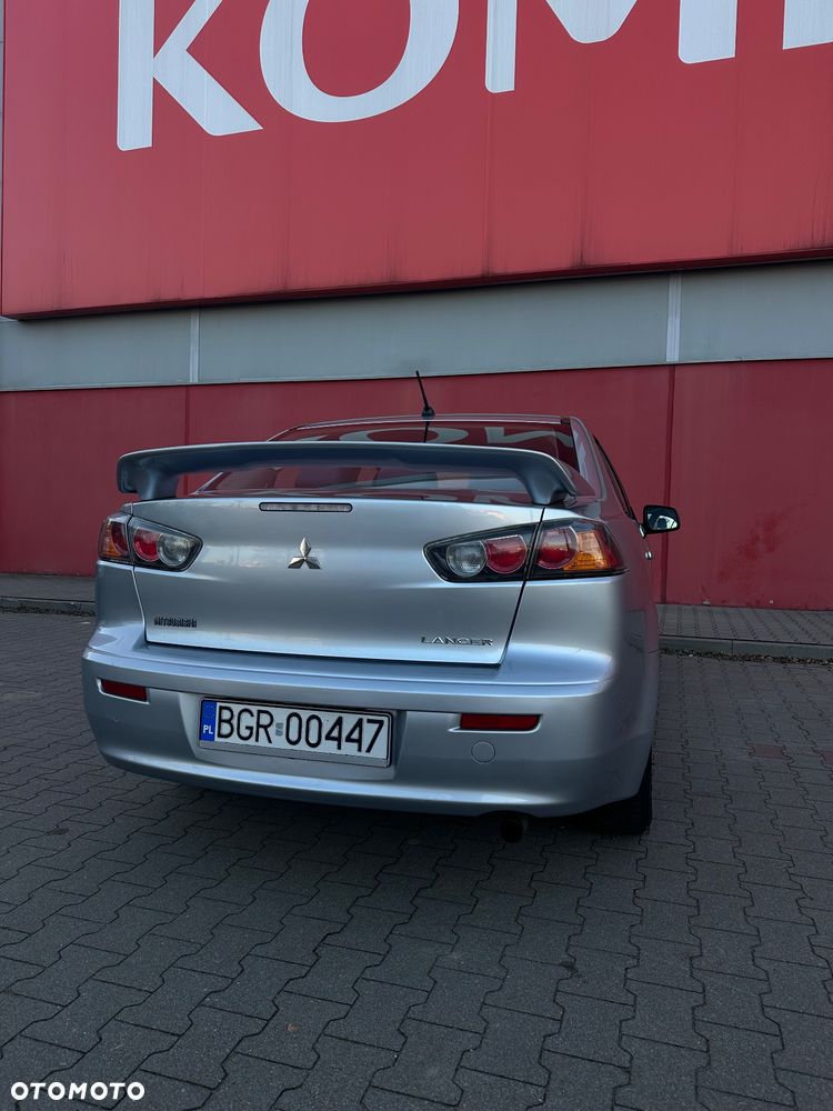Mitsubishi Lancer - 4