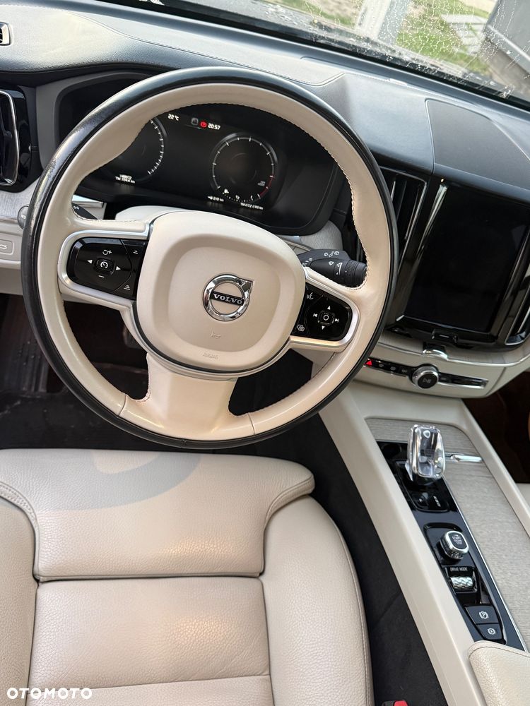 Volvo XC 60 B4 D AWD Inscription - 6