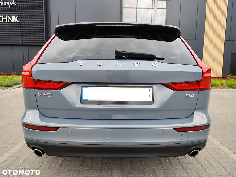 Volvo V60 B4 D Momentum Pro - 9