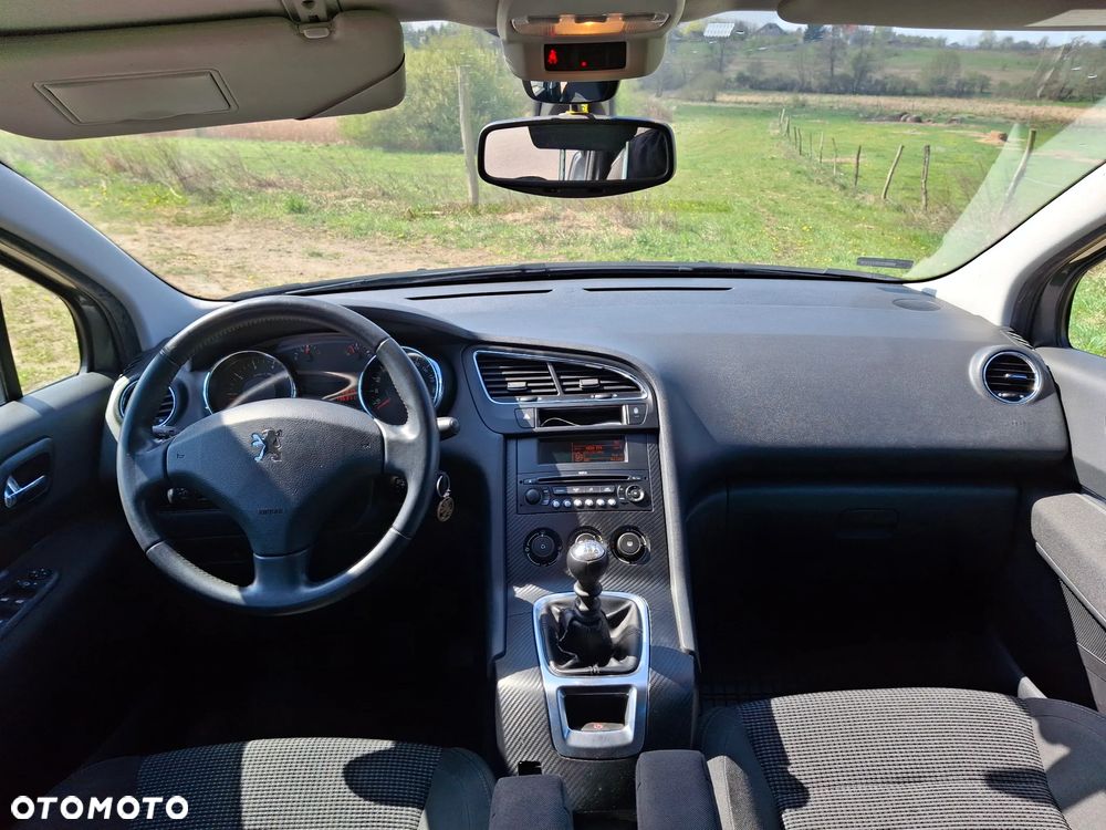 Peugeot 5008 155 THP Active - 5