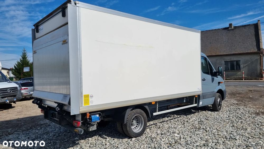 Mercedes-Benz Sprinter - 17