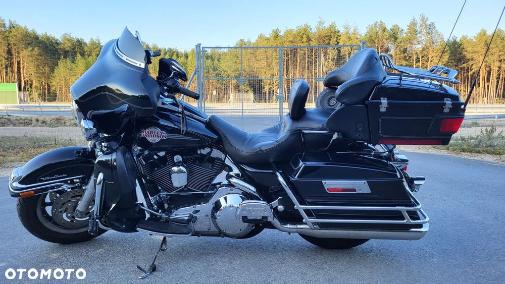 Harley-Davidson FLHTCU Ultra - 14