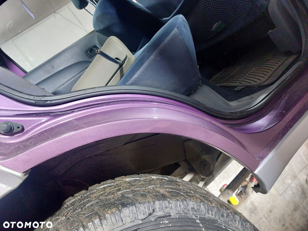 Daihatsu Terios CX - 8