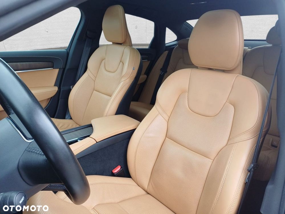 Volvo S90 - 12