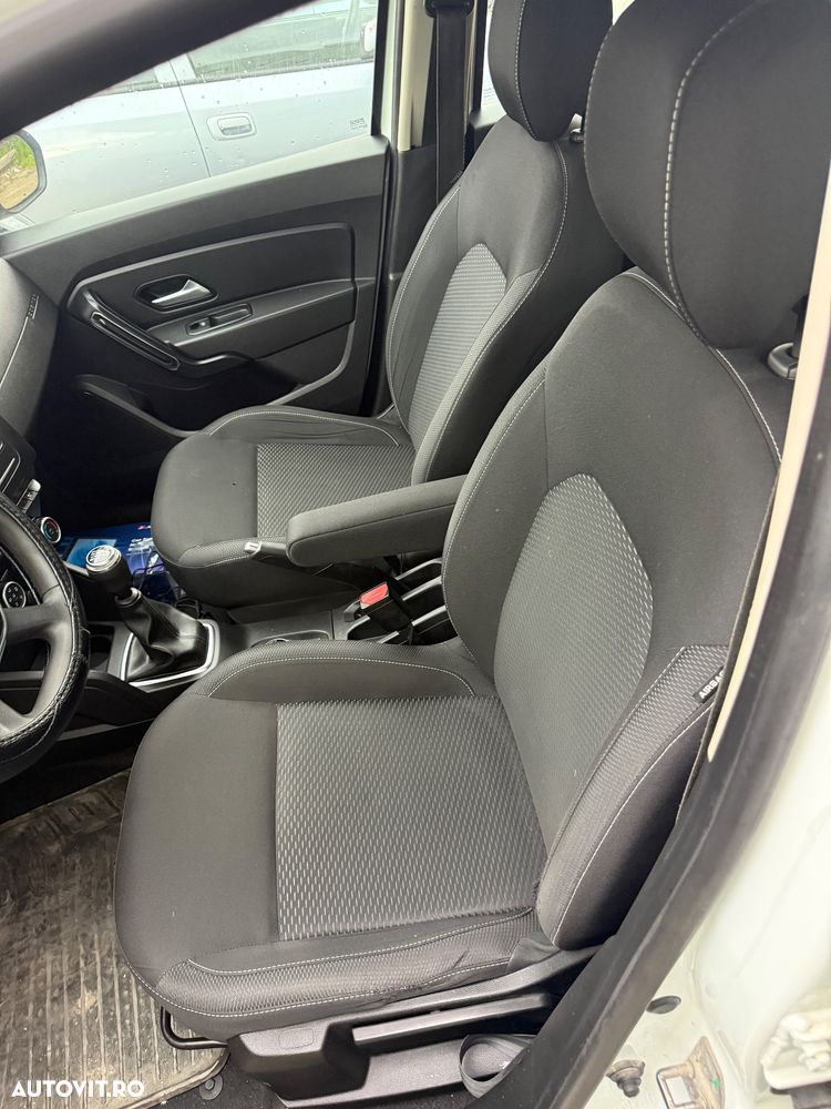 Dacia Duster 1.5 Blue dCi 4WD Prestige - 28