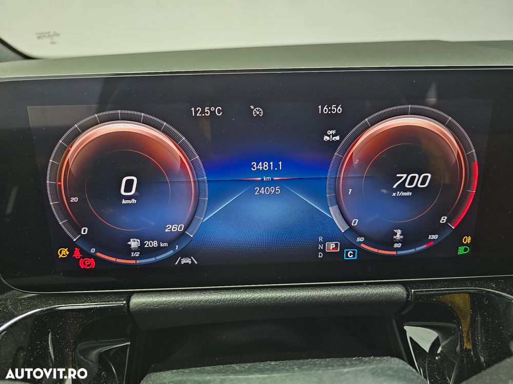 Mercedes-Benz GLA 250 4MATIC Aut. - 18