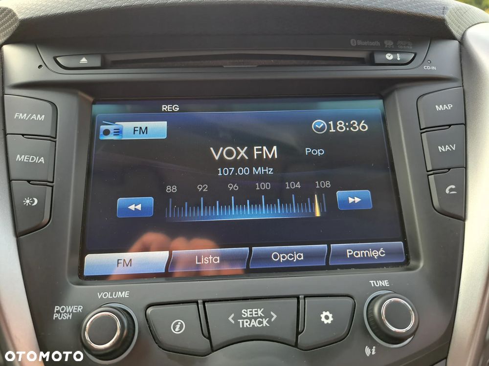 Hyundai Veloster - 17