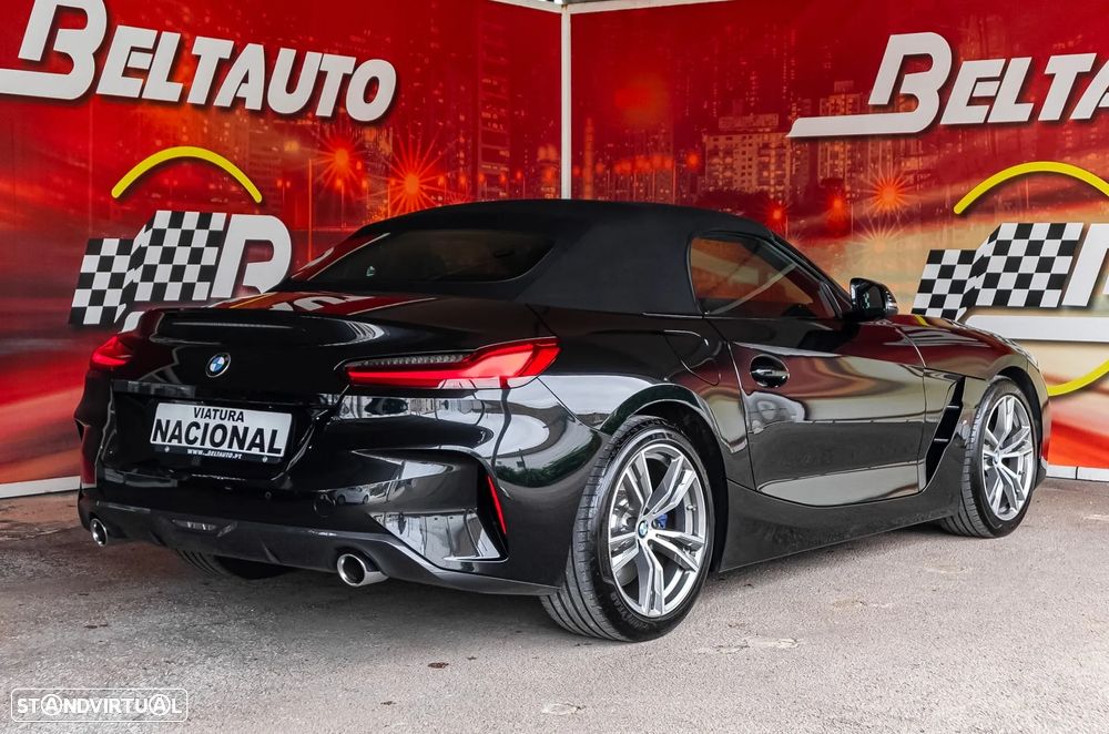 BMW Z4 30 i Pack M - 11