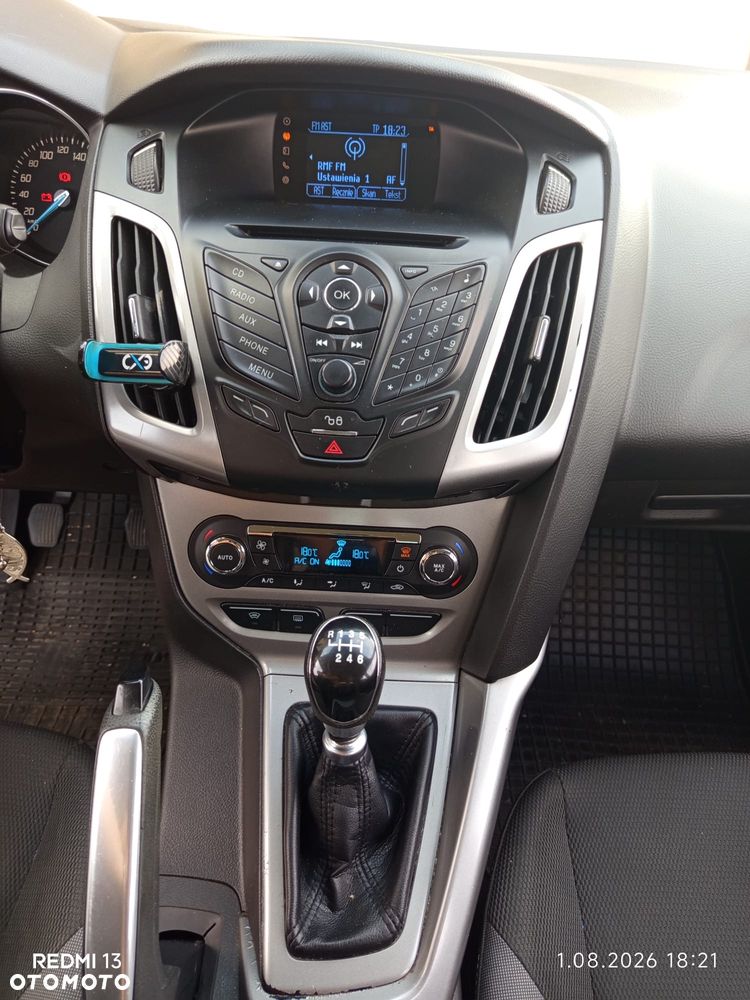 Ford Focus 1.0 EcoBoost Trend - 8