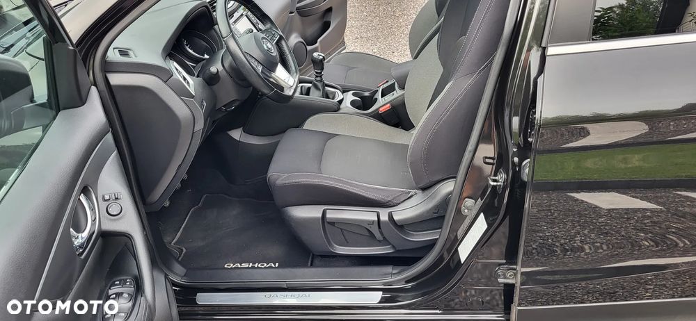 Nissan Qashqai 1.6 DIG-T N-Connecta - 14