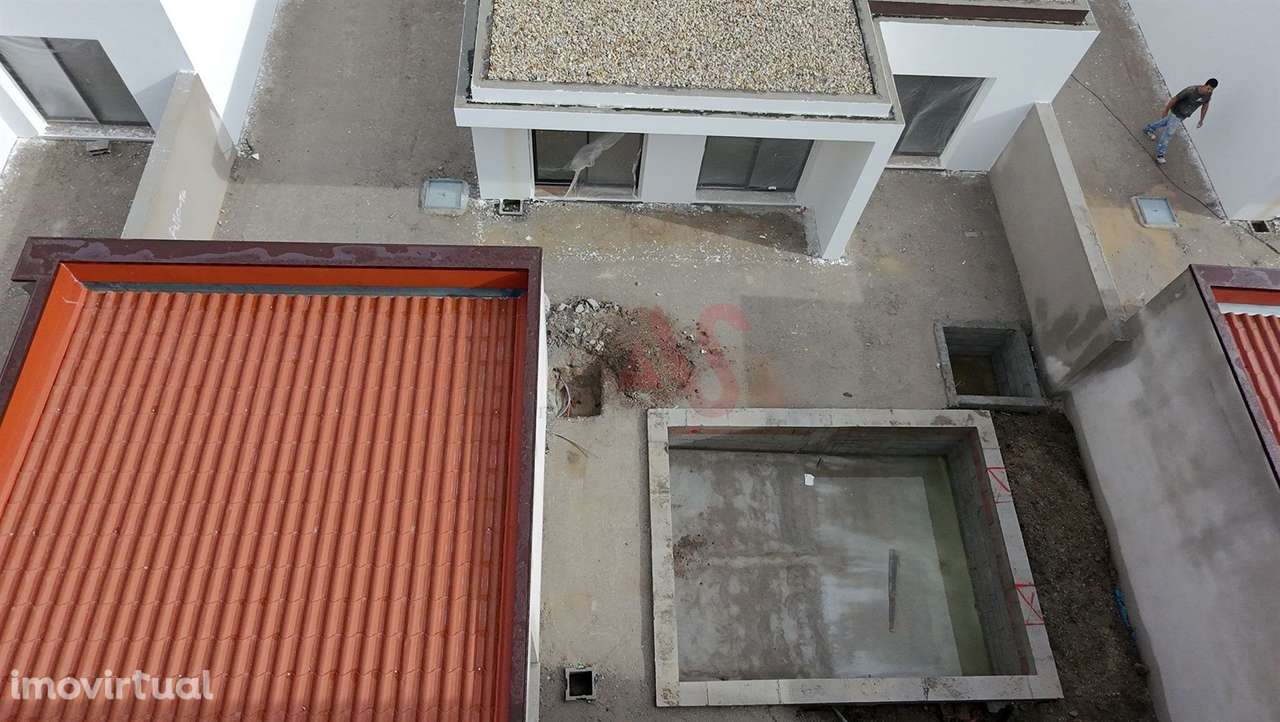 Moradia T3 com piscina em construção em Pias, Lousada - Grande imagem: 5/42