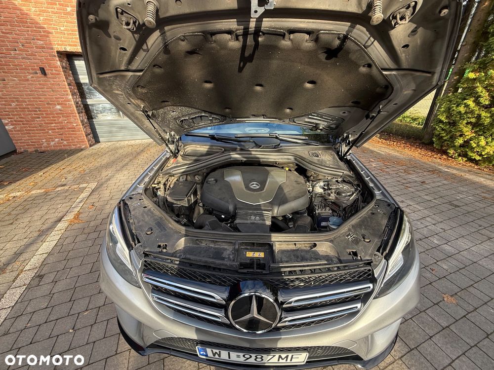 Mercedes-Benz GLE 350 d 4-Matic - 27