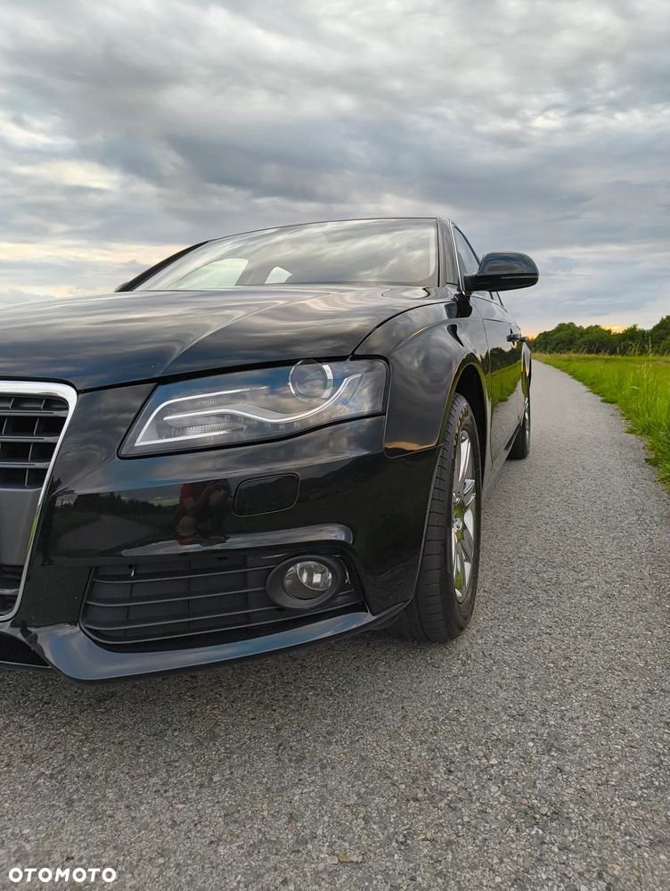 Audi A4 Limousine 2.0 TDI - 8