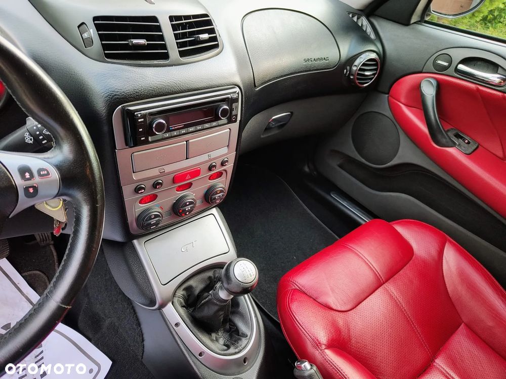 Alfa Romeo GT 1.9JTD 16V Progression - 33
