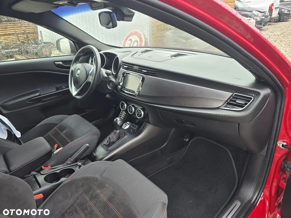 Alfa Romeo Giulietta 1.6 JTDM 16V Super - 16