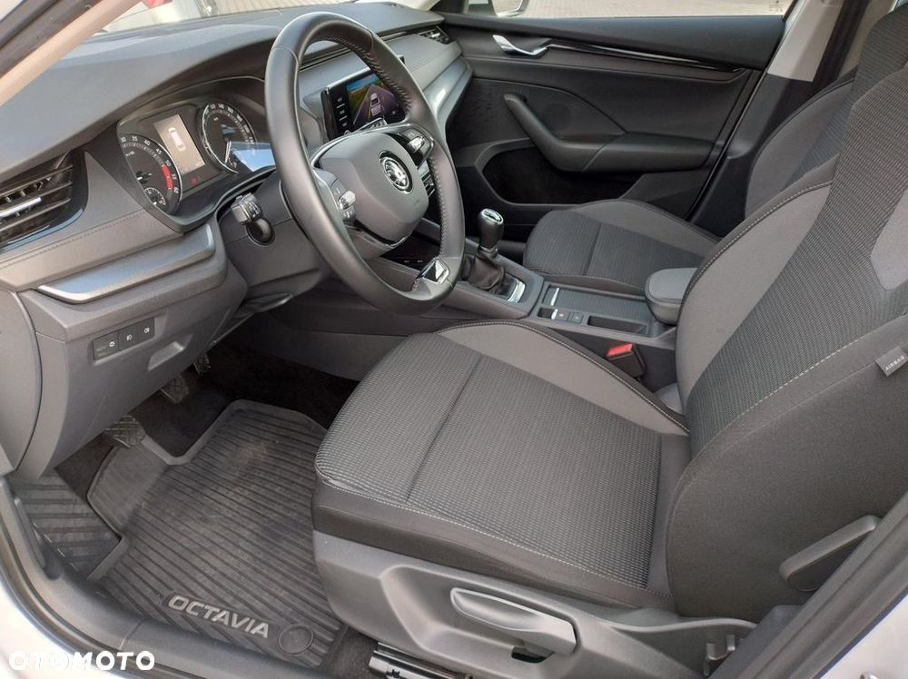 Skoda Octavia - 9