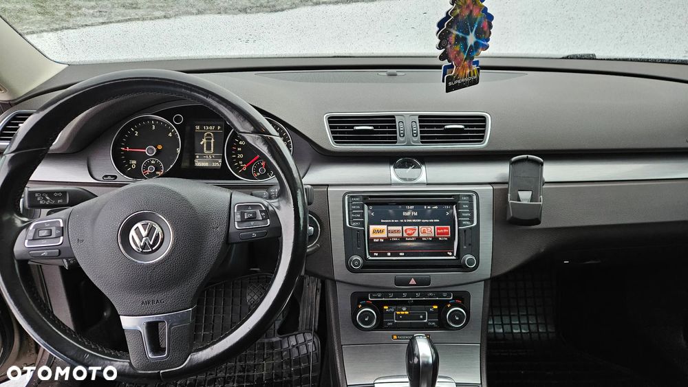 Volkswagen Passat 2.0 TDI DPF Comfortline DSG - 8