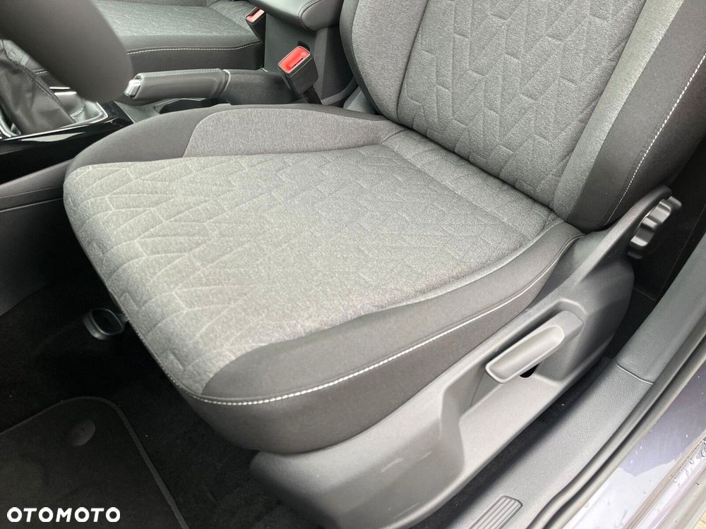 Volkswagen T-Cross - 12