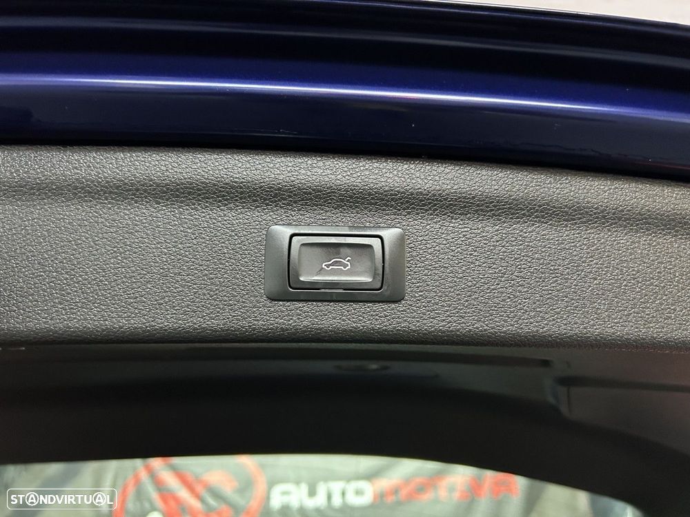 Audi Q3 45 TFSIe S line S tronic - 18