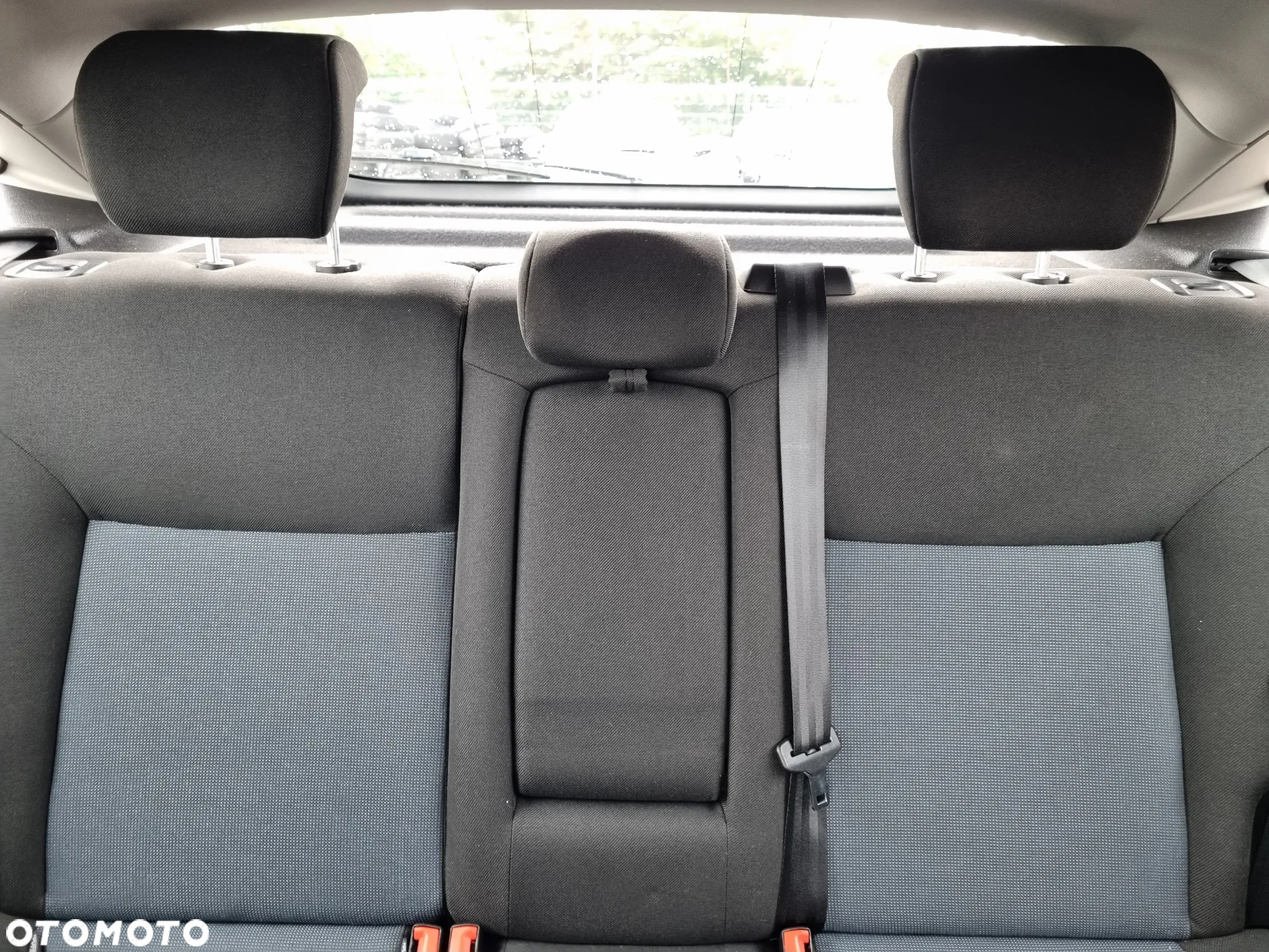 Ford Mondeo 1.6 TDCi Gold X Plus - 16