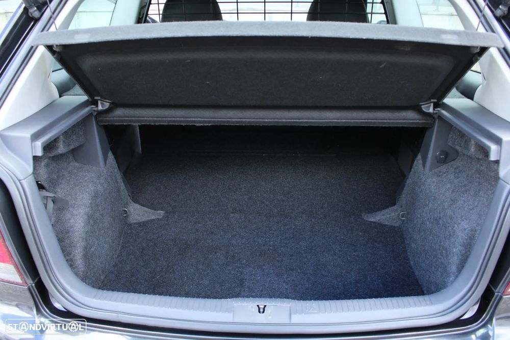 VW Polo 1.4 TDi Trendline AC - 21