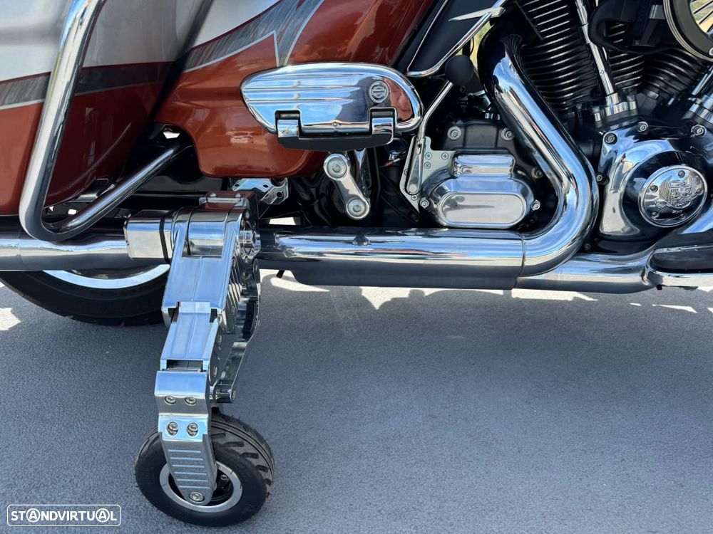 Harley-Davidson Ultra FLHTKSE Ultra Limited CVO - 15
