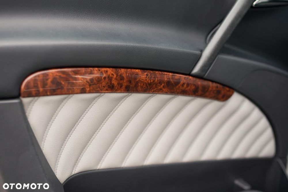 Mercedes-Benz Viano - 29