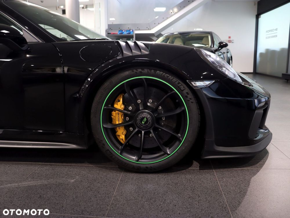 Porsche 911 GT3 RS - 14
