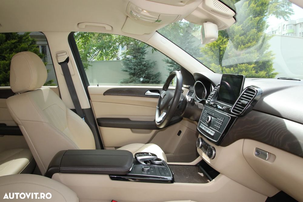 Mercedes-Benz GLE 350 d 4MATIC - 24