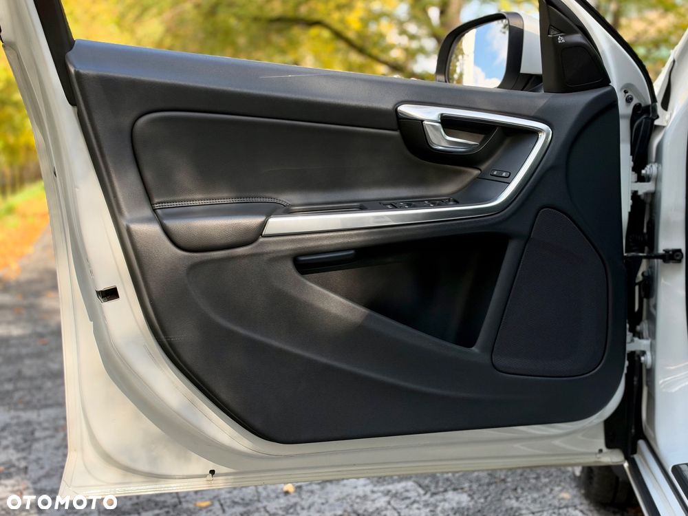 Volvo S60 - 9