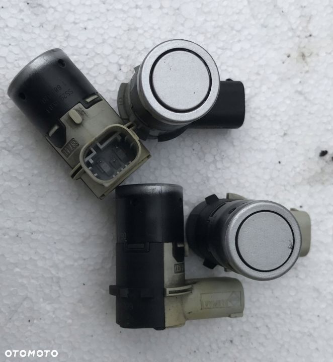 CZUJNIK PDC PARKOWANIA OKRĄGŁE OCZKO BMW E60 E65 - 1