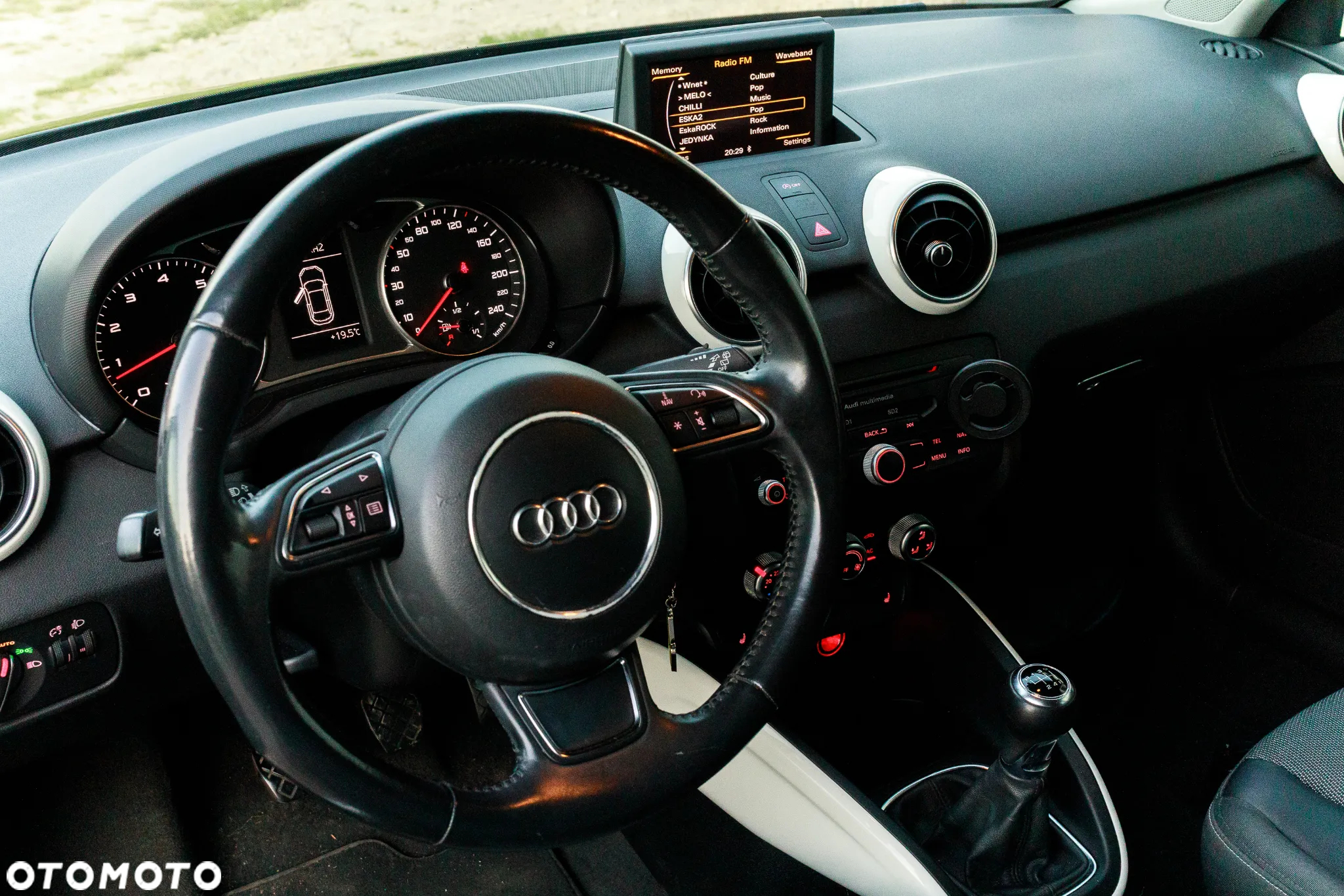 Audi A1 1.4 TFSI Attraction - 6