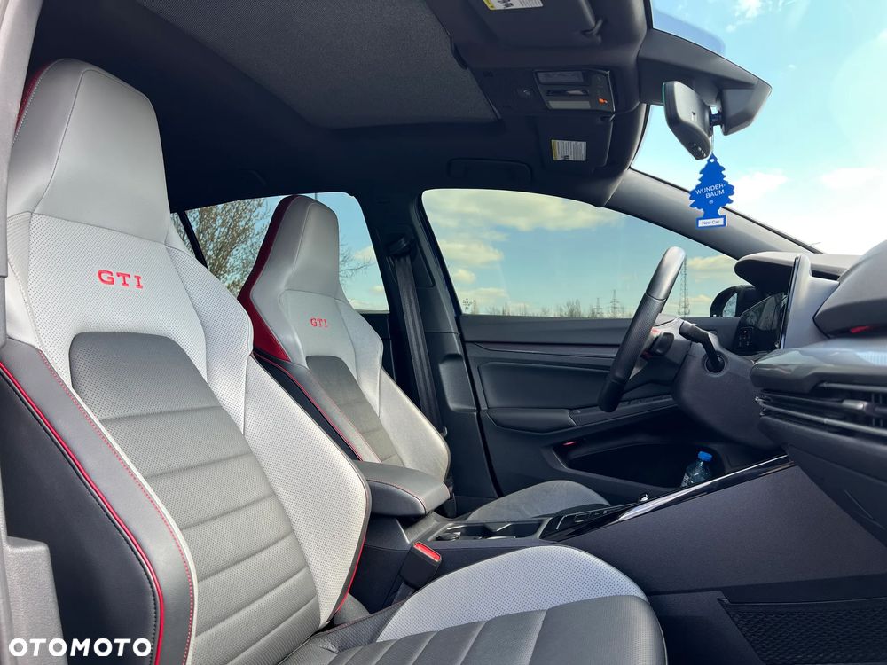 Volkswagen Golf GTI 2.0 TSI OPF DSG Performance - 17