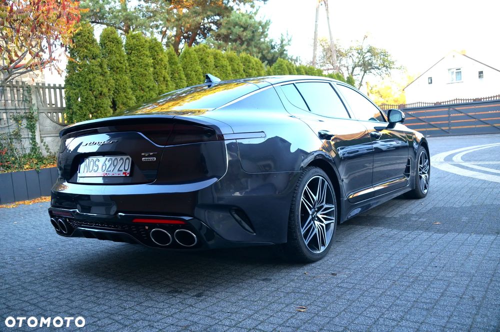 Kia Stinger - 29