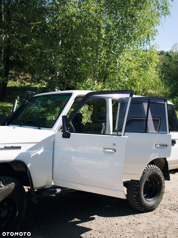 Toyota Land Cruiser Prado 1994 photo 4