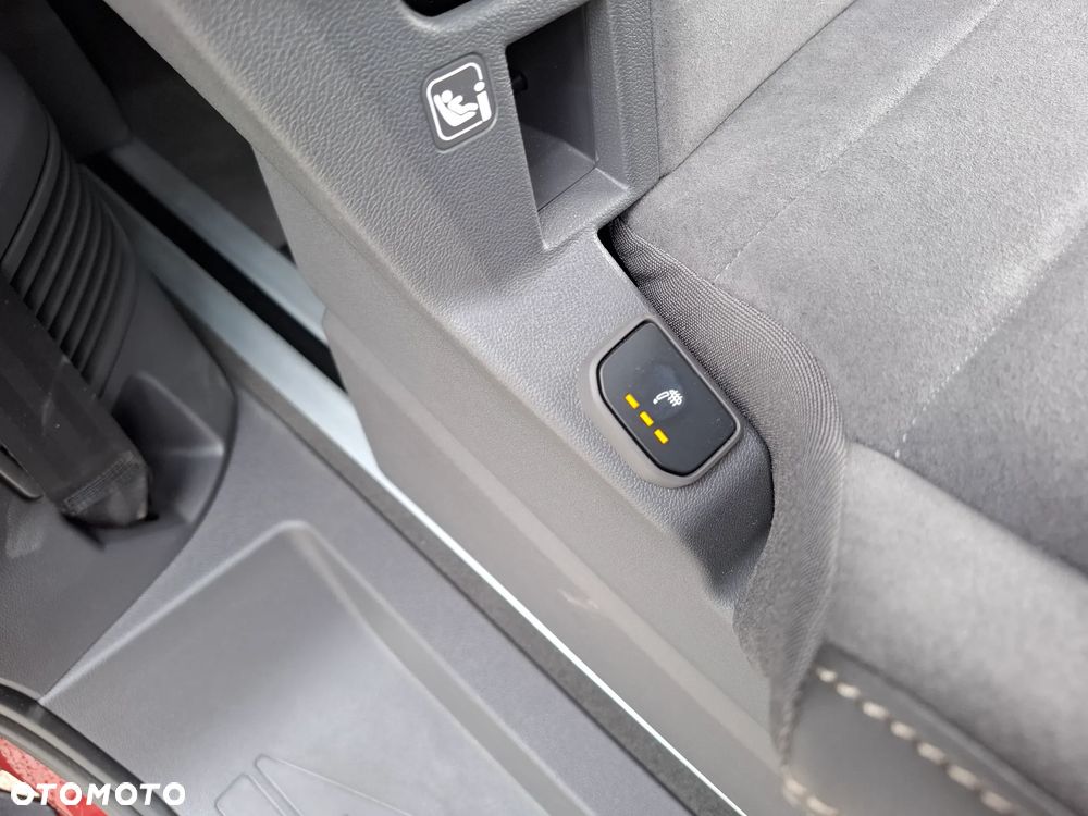 Volkswagen Multivan 2.0 TDI L2 Style DSG - 12