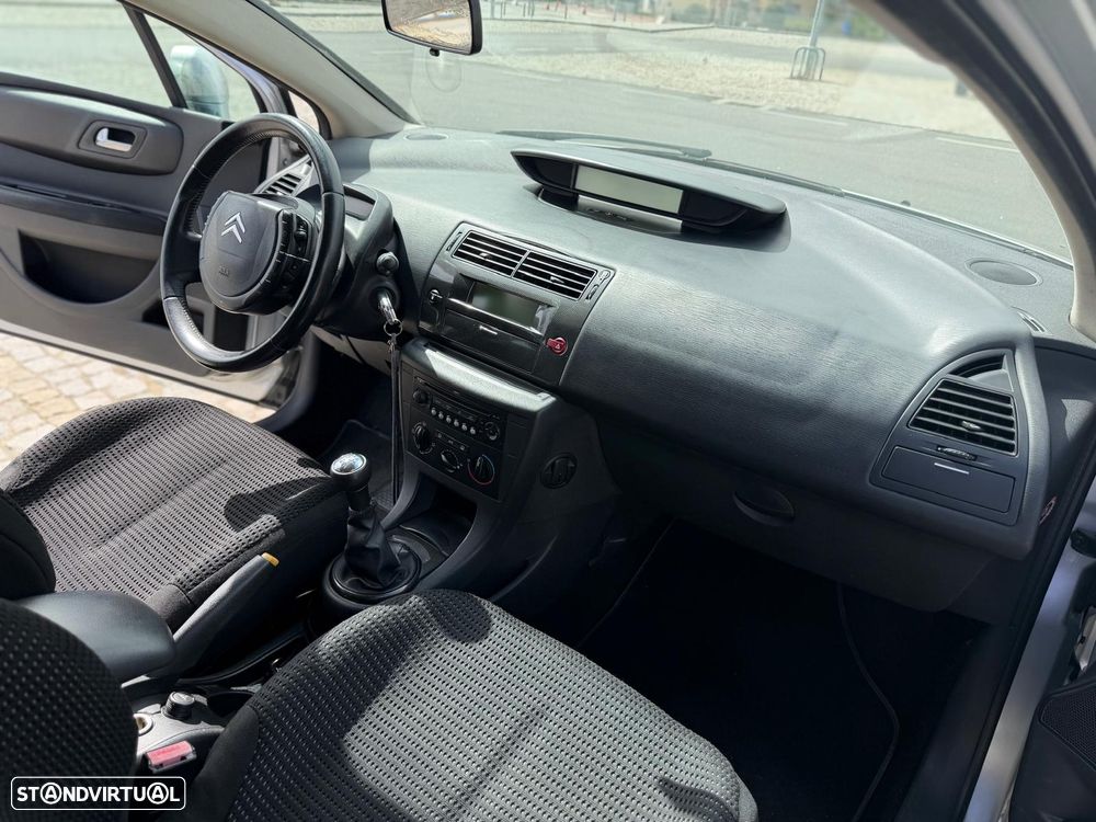 Citroën C4 - 8